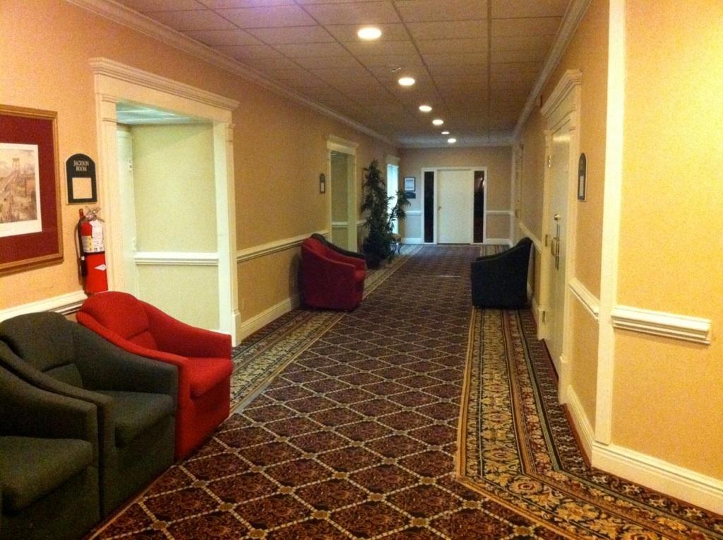 Governor'S Inn & Suites Memphis Exterior photo